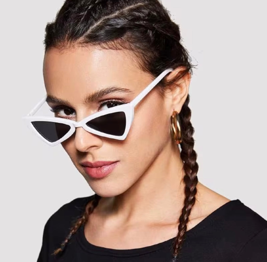 Snow Aura Cat-Eye Sunglasses – White White cat eye glasses